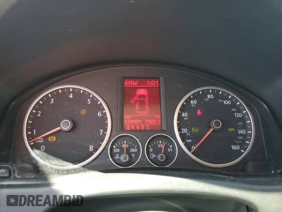 2009 Volkswagen Tiguan S с VIN WVGAV75N09W509952, выставлен на аукционе Copart как лот 84878995 с пробегом 124 401 миль миль и Списание • Salvage title. История ставок и продаж доступна на DreamBid. Изображение 9.