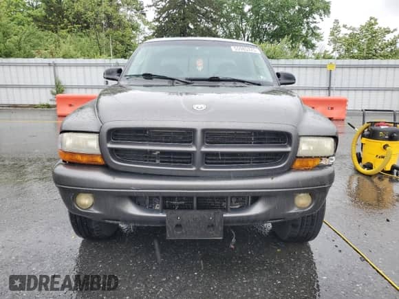 2002 Dodge Dakota с VIN 1B7HG38X92S510484, выставлен на аукционе Copart как лот 55985375 с пробегом 231 954 миль миль и Списание • Salvage title. История ставок и продаж доступна на DreamBid. Изображение 5.