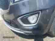 2017 Kia Sorento EX z VIN 5XYPHDA55HG304276, wystawiony jako IAAI lot #42837237 z przebiegiem 127 993 mil mil oraz . Historia ofert i sprzedaży dostępna na DreamBid. Obrazek 17.
