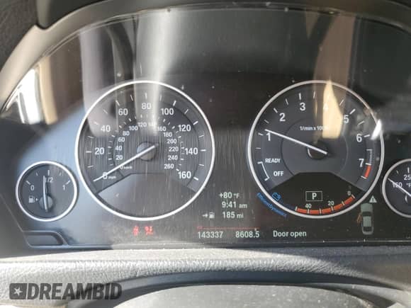 2014 BMW 4 Series 428i с VIN WBA3N3C51EF711229, выставлен на аукционе Copart как лот 84950745 с пробегом 143 337 миль миль и Чистый • Clean title. История ставок и продаж доступна на DreamBid. Изображение 9.