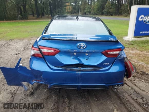 2018 Toyota Camry XSE с VIN 4T1B61HK0JU147072, выставлен на аукционе Copart как лот 85647715 с пробегом Не указан миль и Списание • Salvage title. История ставок и продаж доступна на DreamBid. Изображение 6.