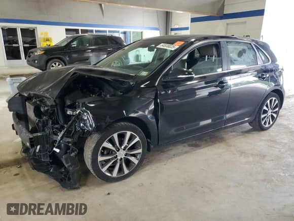 2020 Hyundai Elantra z VIN KMHH35LE2LU126755, wystawiony jako Copart lot #64930035 z przebiegiem 136 304 mil mil oraz Szkoda całkowita • Salvage title. Historia ofert i sprzedaży dostępna na DreamBid. Obrazek 1.