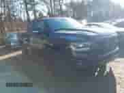 2022 Ram 1500 Laramie z VIN 1C6SRFJMXNN160360, wystawiony jako IAAI lot #41052101 z przebiegiem 30 456 mil mil oraz . Historia ofert i sprzedaży dostępna na DreamBid. Obrazek 1.