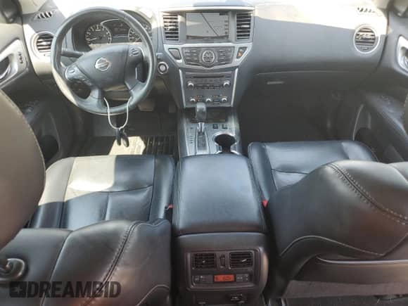 2017 Nissan Pathfinder SV with VIN 5N1DR2MN0HC905711, listed as a Copart auction lot 71977465 with 119,672 mi miles and Salvage title. Bid and sale history available at DreamBid. Image 8.