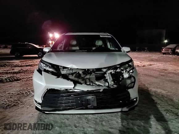 2025 Toyota Sienna Limited с VIN 5TDZSKFC7SS154980, выставлен на аукционе Copart как лот 43721475 с пробегом 4 337 миль миль и Списание • Salvage title. История ставок и продаж доступна на DreamBid. Изображение 14.