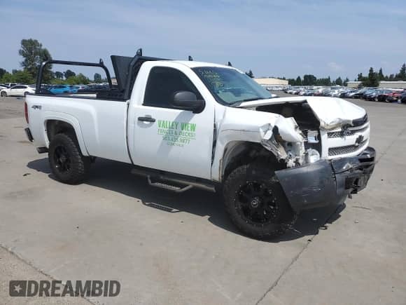2013 Chevrolet Silverado 1500 Work Truck с VIN 1GCNKPEXXDZ205437, выставлен на аукционе Copart как лот 61993105 с пробегом Не указан миль и Списание • Salvage title. История ставок и продаж доступна на DreamBid. Изображение 4.