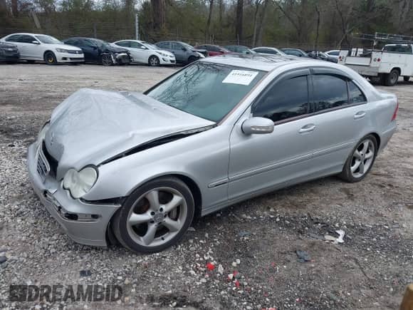 2004 Mercedes-Benz C 320 with VIN WDBRF64J34F488308, listed as a IAAI auction lot 41516891 with 160,855 mi miles and . Bid and sale history available at DreamBid. Image 2.