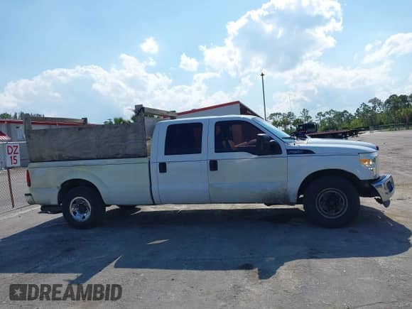 2014 Ford F-250 XL with VIN 1FT7W2A60EEA43758, listed as a IAAI auction lot 42275088 with 248,819 mi miles and . Bid and sale history available at DreamBid. Image 13.
