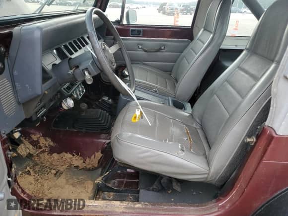 1988 Jeep Wrangler with VIN 2BCCV8116JB534271, listed as a Copart auction lot 80712945 with 142,874 mi miles and Clean title. Bid and sale history available at DreamBid. Image 7.