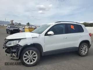 2017 Volkswagen Tiguan S с VIN WVGAV7AX5HK048888, выставлен на аукционе Copart как лот 62600205 с пробегом 58 624 миль миль и Списание • Salvage title. История ставок и продаж доступна на DreamBid. Изображение 1.
