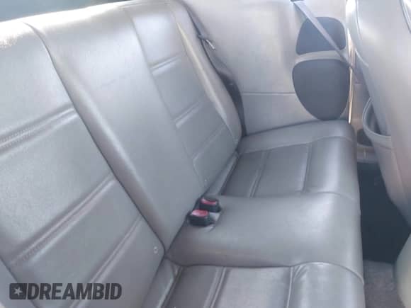 2004 Ford Mustang Deluxe с VIN 1FAFP44684F133237, выставлен на аукционе IAAI как лот 43309110 с пробегом 159 217 миль миль и . История ставок и продаж доступна на DreamBid. Изображение 8.