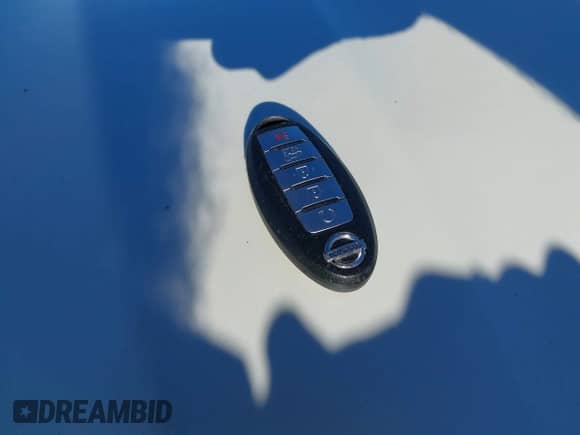 2018 Nissan Pathfinder S with VIN 5N1DR2MN2JC619879, listed as a IAAI auction lot 43453776 with 185,402 mi miles and . Bid and sale history available at DreamBid. Image 11.