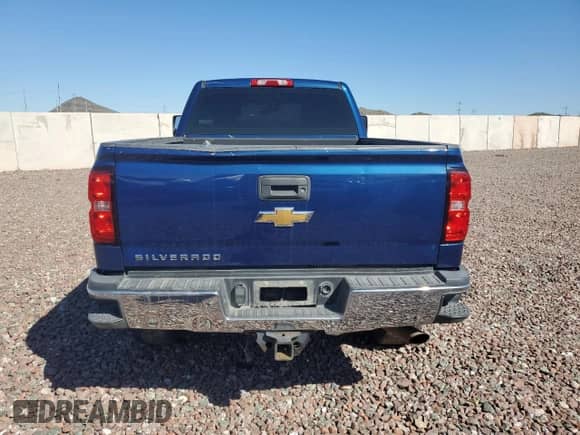 2017 Chevrolet Silverado 2500HD Work Truck z VIN 1GC2KUEG0HZ151797, wystawiony jako Copart lot #67667085 z przebiegiem 225 607 mil mil oraz Szkoda całkowita • Salvage title. Historia ofert i sprzedaży dostępna na DreamBid. Obrazek 6.