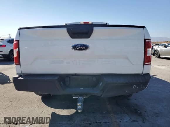 2018 Ford F-150 XL z VIN 1FTMF1CP2JKE67554, wystawiony jako Copart lot #64433385 z przebiegiem 244 102 mil mil oraz Szkoda całkowita • Salvage title. Historia ofert i sprzedaży dostępna na DreamBid. Obrazek 6.