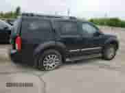 2011 Nissan Pathfinder LE z VIN 5N1AR1NBXBC634309, wystawiony jako Copart lot #58068215 z przebiegiem 182 020 mil mil oraz Czysty tytuł • Clean title. Historia ofert i sprzedaży dostępna na DreamBid. Obrazek 3.