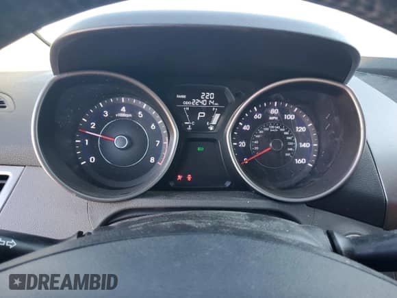 2013 Hyundai Elantra GLS with VIN 5NPDH4AE1DH227489, listed as a Copart auction lot 82181775 with 224,014 mi miles and Clean title. Bid and sale history available at DreamBid. Image 9.