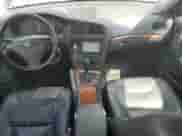 2005 Volvo S60 с VIN YV1RS592652473345, выставлен на аукционе Copart как лот 64978765 с пробегом 223 196 миль миль и Списание • Salvage title. История ставок и продаж доступна на DreamBid. Изображение 8.