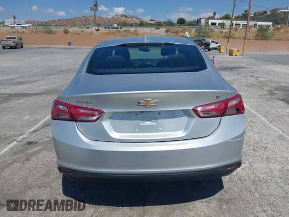 2020 Chevrolet Malibu LT с VIN 1G1ZD5ST1LF044955, выставлен на аукционе IAAI как лот 43219926 с пробегом 81 952 миль миль и . История ставок и продаж доступна на DreamBid. Изображение 16.