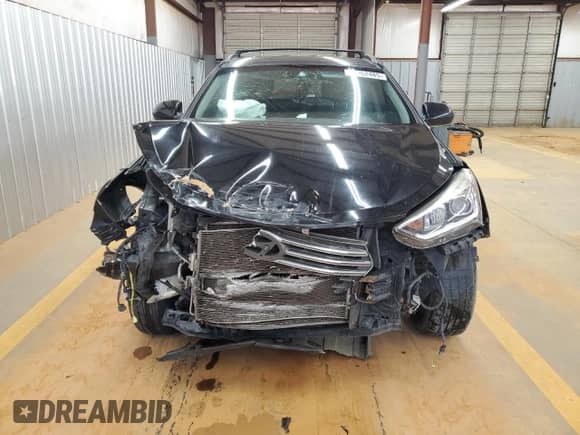 2017 Hyundai Santa Fe SE с VIN KM8SM4HF3HU188610, выставлен на аукционе Copart как лот 71962485 с пробегом 211 499 миль миль и Списание • Salvage title. История ставок и продаж доступна на DreamBid. Изображение 5.