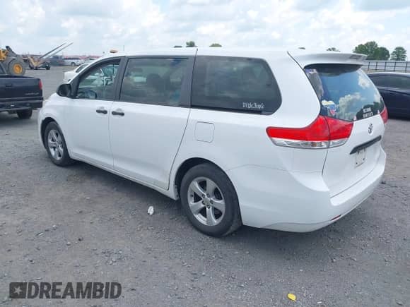 2014 Toyota Sienna L with VIN 5TDZK3DC0ES516239, listed as a IAAI auction lot 42668149 with 178,413 mi miles and . Bid and sale history available at DreamBid. Image 3.