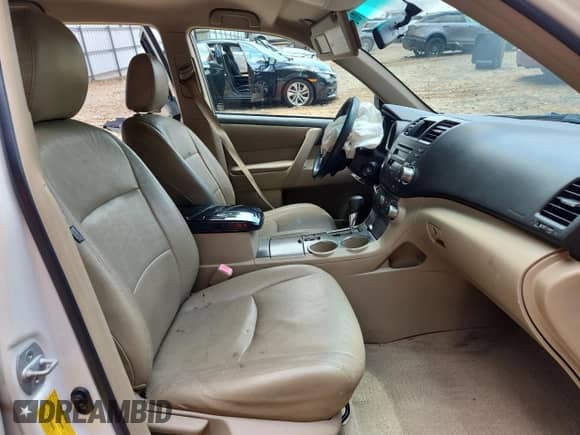 2008 Toyota Highlander z VIN JTEDS41A982011374, wystawiony jako Copart lot #67277095 z przebiegiem 245 555 mil mil oraz Szkoda całkowita • Salvage title. Historia ofert i sprzedaży dostępna na DreamBid. Obrazek 7.