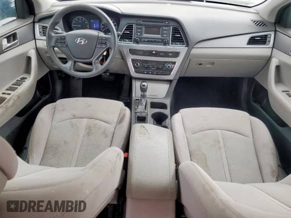 2015 Hyundai Sonata SE с VIN 5NPE24AF3FH244635, выставлен на аукционе Copart как лот 85376055 с пробегом 99 863 миль миль и Списание • Salvage title. История ставок и продаж доступна на DreamBid. Изображение 8.