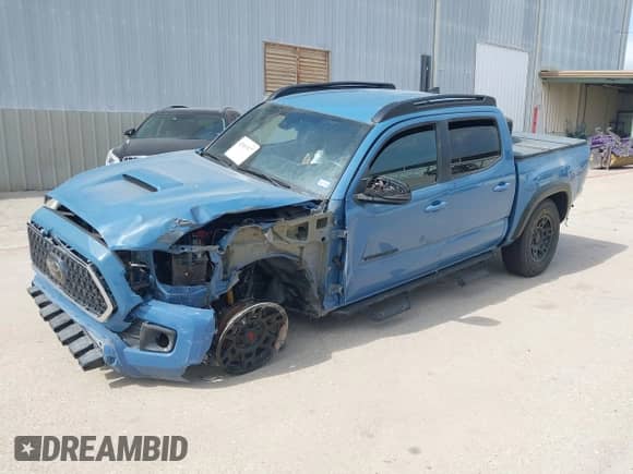 2019 Toyota Tacoma SR5 с VIN 3TMAZ5CN4KM104750, выставлен на аукционе IAAI как лот 42003527 с пробегом 66 342 миль миль и . История ставок и продаж доступна на DreamBid. Изображение 17.