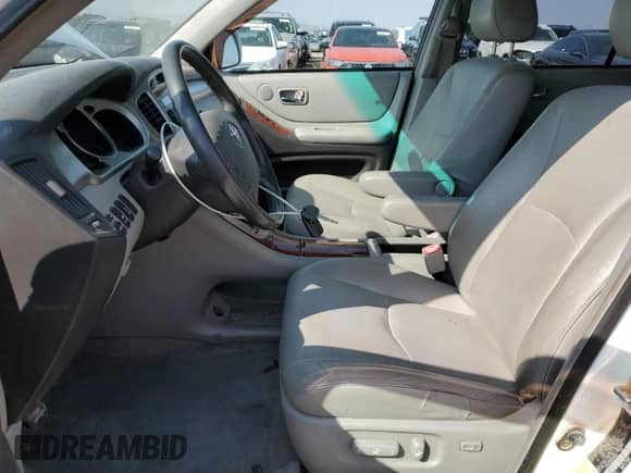 2005 Toyota Highlander with VIN JTEEP21A450099428, listed as a Copart auction lot 71741285 with 197,182 mi miles and Clean title. Bid and sale history available at DreamBid. Image 7.