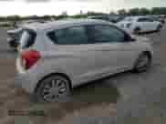 2016 Chevrolet Spark LT z VIN KL8CF6SA2GC582561, wystawiony jako Copart lot #52200775 z przebiegiem 79 887 mil mil oraz Szkoda całkowita • Salvage title. Historia ofert i sprzedaży dostępna na DreamBid. Obrazek 3.
