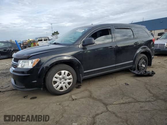2015 Dodge Journey American Value with VIN 3C4PDCAB1FT606021, listed as a Copart auction lot 82532625 with 93,957 mi miles and Clean title. Bid and sale history available at DreamBid. Image 1.