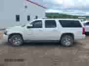 2013 Chevrolet Suburban LT с VIN 1GNSCJE05DR309857, выставлен на аукционе IAAI как лот 42217368 с пробегом 284 940 миль миль и . История ставок и продаж доступна на DreamBid. Изображение 14.