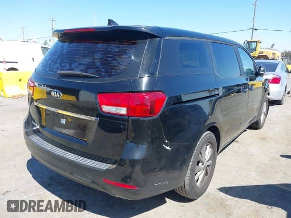 2016 Kia Sedona L с VIN KNDMA5C15G6113143, выставлен на аукционе IAAI как лот 42894713 с пробегом 153 946 миль миль и . История ставок и продаж доступна на DreamBid. Изображение 4.