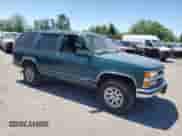 1997 Chevrolet Tahoe с VIN 1GNEK13R6VJ340522, выставлен на аукционе Copart как лот 62493055 с пробегом 266 579 миль миль и Списание • Salvage title. История ставок и продаж доступна на DreamBid. Изображение 4.