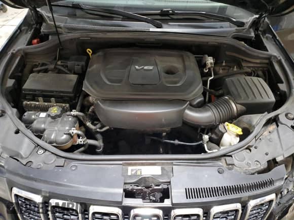 2018 Jeep Grand Cherokee Limited z VIN 1C4RJFBG5JC370670, wystawiony jako Copart lot #86436585 z przebiegiem 86 768 mil mil oraz Szkoda całkowita • Salvage title. Historia ofert i sprzedaży dostępna na DreamBid. Obrazek 12.