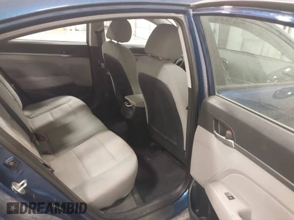 2017 Hyundai Elantra SE with VIN 5NPD84LF2HH023912, listed as a IAAI auction lot 43527538 with 139,516 mi miles and . Bid and sale history available at DreamBid. Image 8.