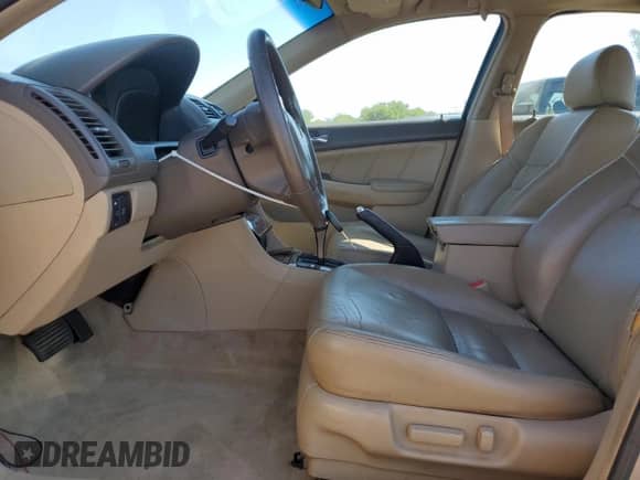 2006 Honda Accord EX-L with VIN 1HGCM665X6A015875, listed as a Copart auction lot 82052585 with 159,660 mi miles and Salvage title. Bid and sale history available at DreamBid. Image 7.