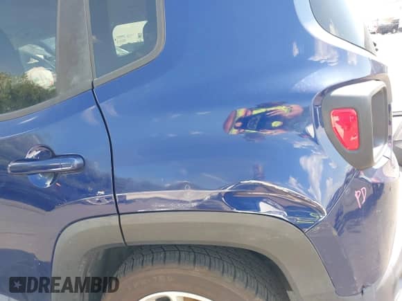2017 Jeep Renegade Latitude с VIN ZACCJABB8HPE80681, выставлен на аукционе IAAI как лот 43106963 с пробегом 137 553 миль миль и . История ставок и продаж доступна на DreamBid. Изображение 18.