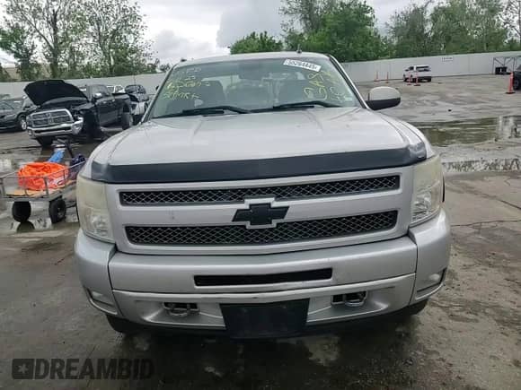 2010 Chevrolet Silverado 1500 LTZ с VIN 1GCSKTE38AZ130922, выставлен на аукционе Copart как лот 55264445 с пробегом 171 548 миль миль и Списание • Salvage title. История ставок и продаж доступна на DreamBid. Изображение 13.