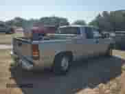 2003 GMC Sierra 1500 SLE с VIN 2GTEC19T631232398, выставлен на аукционе Copart как лот 70163215 с пробегом 375 402 миль миль и Списание • Salvage title. История ставок и продаж доступна на DreamBid. Изображение 3.