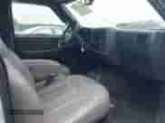 1996 Chevrolet S-10 LS с VIN 1GCDT19X0T8169679, выставлен на аукционе IAAI как лот 42456199 с пробегом 107 361 миль миль и . История ставок и продаж доступна на DreamBid. Изображение 5.