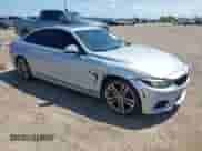 2018 BMW 4 Series 440i z VIN WBA4W7C57JAB87944, wystawiony jako IAAI lot #43262986 z przebiegiem 79 462 mil mil oraz . Historia ofert i sprzedaży dostępna na DreamBid. Obrazek 1.