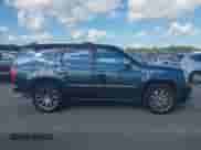 2009 Cadillac Escalade with VIN 1GYFC23279R211273, listed as a IAAI auction lot 43311405 with 253,555 mi miles and . Bid and sale history available at DreamBid. Image 13.