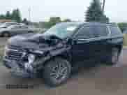 2023 Chevrolet Traverse LT Cloth z VIN 1GNERGKW6PJ220745, wystawiony jako IAAI lot #42485387 z przebiegiem 24 715 mil mil oraz . Historia ofert i sprzedaży dostępna na DreamBid. Obrazek 17.