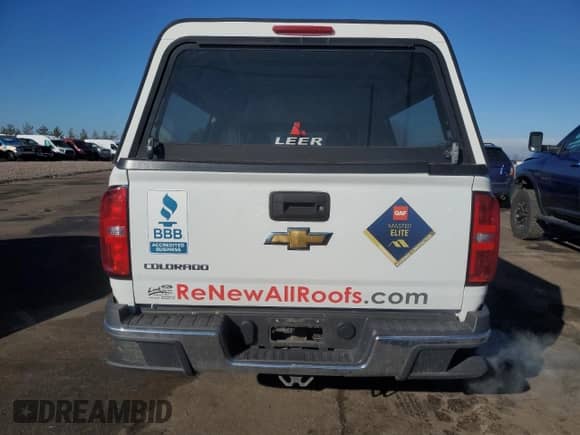 2018 Chevrolet Colorado 4WD Work Truck с VIN 1GCHTBEA5J1313726, выставлен на аукционе Copart как лот 39349224 с пробегом 111 350 миль миль и На запчасти • Non repairable. История ставок и продаж доступна на DreamBid. Изображение 6.