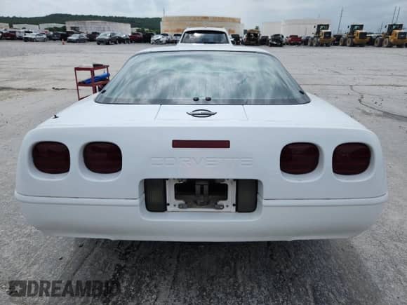 1995 Chevrolet Corvette с VIN 1G1YY22P9S5106334, выставлен на аукционе Copart как лот 59135935 с пробегом 60 581 миль миль и Списание • Salvage title. История ставок и продаж доступна на DreamBid. Изображение 6.