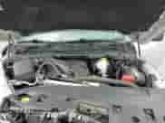 2019 Ram 1500 SLT z VIN 1C6RR6TT2KS571834, wystawiony jako Copart lot #81595845 z przebiegiem 68 143 mil mil oraz Szkoda całkowita • Salvage title. Historia ofert i sprzedaży dostępna na DreamBid. Obrazek 16.