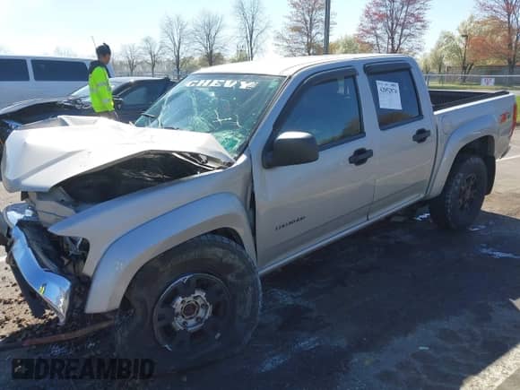 2004 Chevrolet Colorado 1SB LS Z85 с VIN 1GCDT136348198952, выставлен на аукционе IAAI как лот 42052874 с пробегом 159 935 миль миль и . История ставок и продаж доступна на DreamBid. Изображение 17.