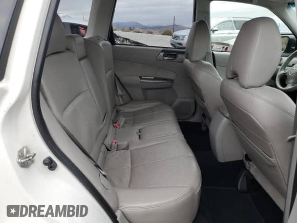 2013 Subaru Forester XT Touring с VIN JF2SHGGC6DH434166, выставлен на аукционе Copart как лот 82132484 с пробегом 174 442 миль миль и Списание • Salvage title. История ставок и продаж доступна на DreamBid. Изображение 10.