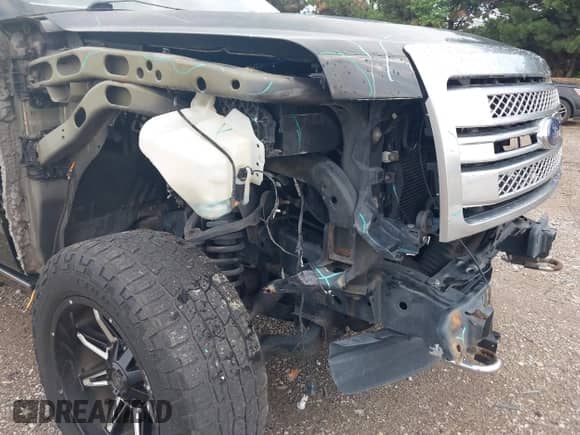 2013 Ford F-150 XL with VIN 1FTFW1ET8DFC32981, listed as a IAAI auction lot 42747652 with 167,299 mi miles and . Bid and sale history available at DreamBid. Image 6.