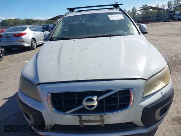 2009 Volvo XC70 3.2L with VIN YV4BZ982X91049414, listed as a IAAI auction lot 43423880 with 102,727 mi miles and . Bid and sale history available at DreamBid. Image 6.